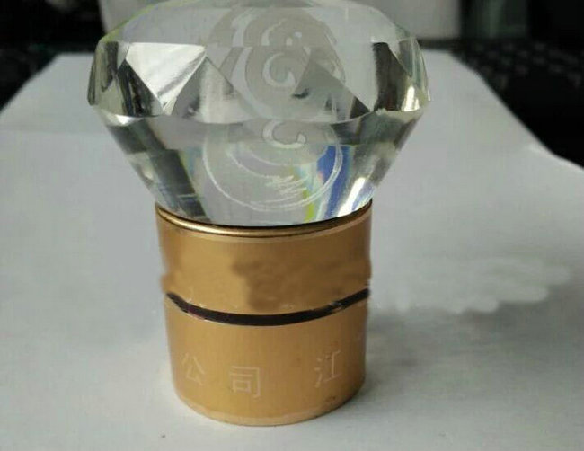 水晶酒瓶蓋